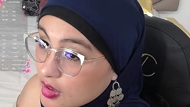 heluejamil online show from September 24, 10:09 pm