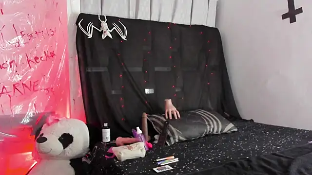 JulianaCarter online show from October 24, 4:47 pm