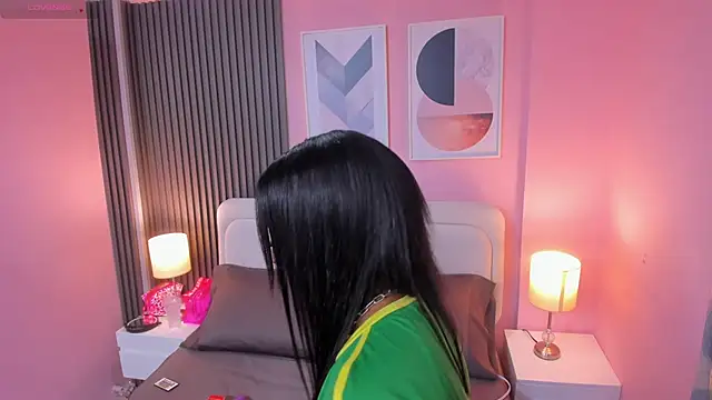 Clawdeen  wolf online show from October 14, 7:38 pm