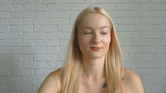Alice Sweet 01 online show from July 27, 11:18 am