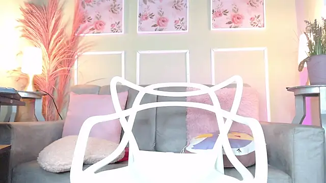 CurlyDani online show from September 27, 7:43 pm