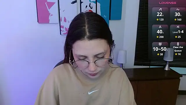 Snapshot of AlanaGarcia19 chatting on October 15, 11:57 am AlanaGarcia19 online show from October 15, 11:57 am