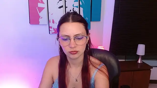 Snapshot of AlanaGarcia19 chatting on October 7, 11:58 am AlanaGarcia19 online show from October 7, 11:58 am