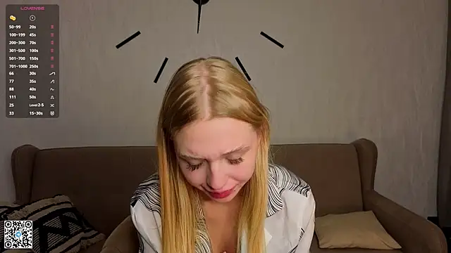 Snapshot of ArdathHalfhill chatting on September 26, 6:16 pm ArdathHalfhill online show from September 26, 6:16 pm