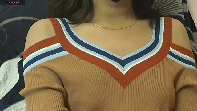 SWEET-18-TEEN online show from November 23, 8:32 pm