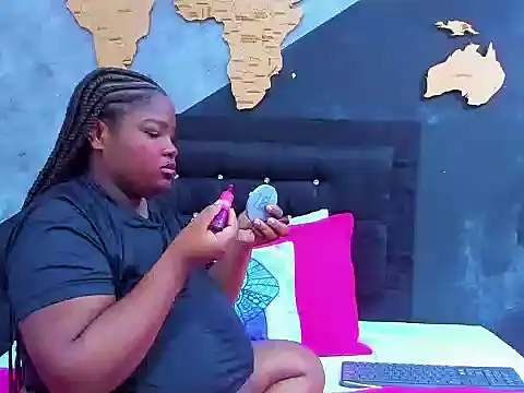 Maiam  Rossi online show from October 28, 12:22 pm