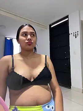 burbuja02 online show from March 7, 9:00 pm