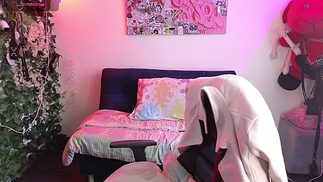 MiaVelvetDoll online show from March 9, 3:48 pm