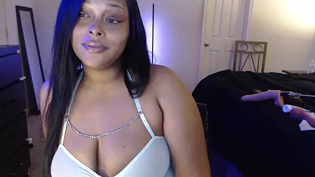 CelinaVaughn online show from September 26, 7:11 pm