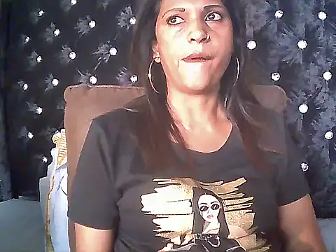 indianlusyy online show from October 24, 9:16 am