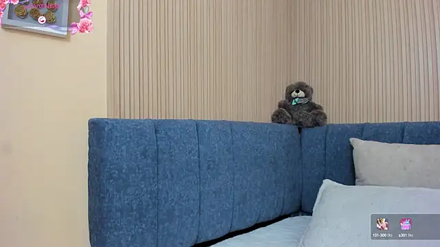 angel ponce online show from September 29, 7:30 pm