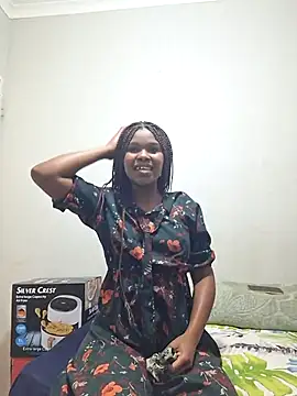 Snapshot of Lolly_96 chatting on September 30, 8:13 pm Lolly 96 online show from September 30, 8:13 pm