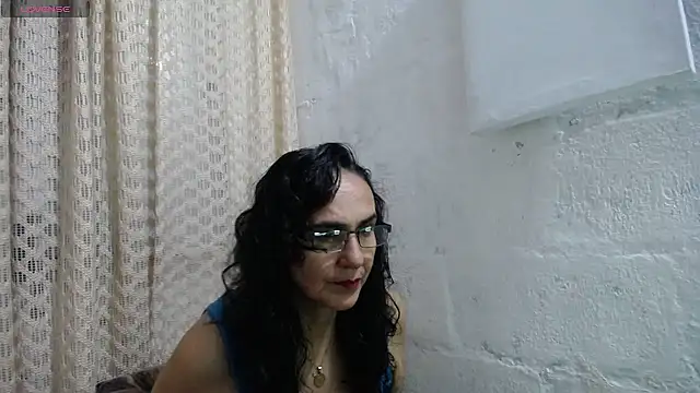 gabbyparker  online show from September 20, 10:13 am