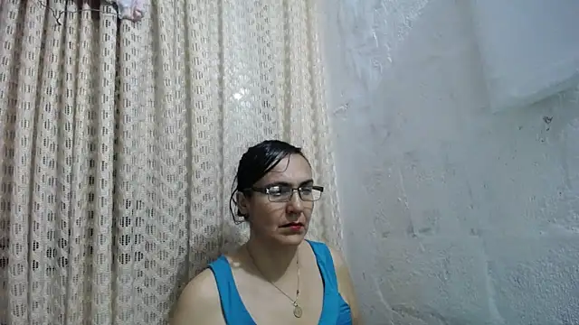 gabbyparker  online show from November 15, 10:05 am