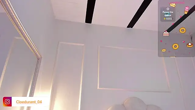 Cloedurant online show from April 10, 7:53 pm