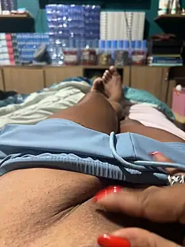 ju muniz01 online show from March 1, 7:41 am