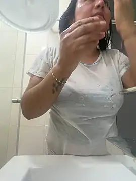 Rouse69  online show from April 17, 3:19 am