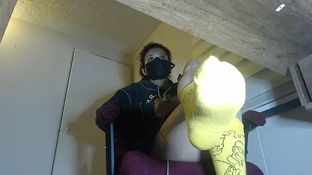 miss carmila1 online show from December 13, 11:43 pm