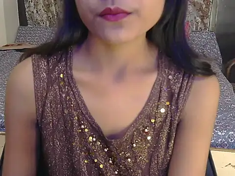 hoty-priya online show from November 12, 7:28 am