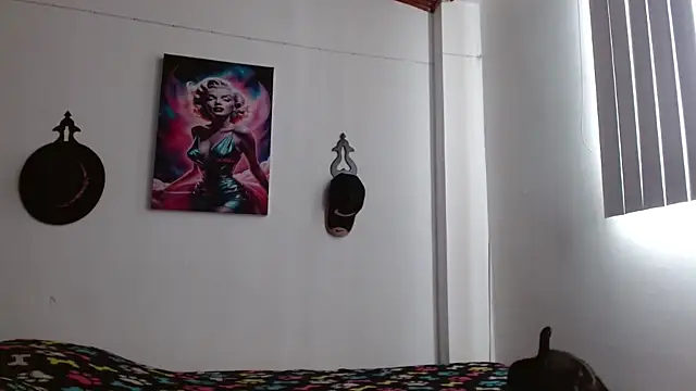 Crystal Star  online show from April 4, 2:16 pm