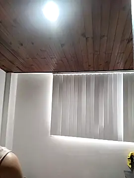 Crystal Star  online show from November 26, 4:41 pm