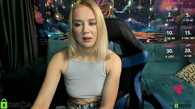 CrystalGirl99 online show from February 10, 8:17 am