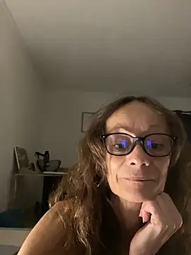 Snapshot of Chris06d22@xh chatting on September 11, 7:03 pm Chris06d22xh online show from September 11, 7:03 pm