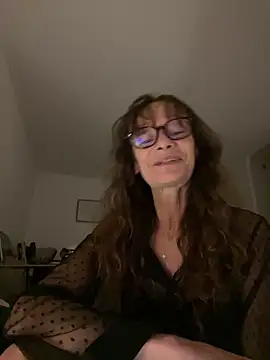 Snapshot of Chris06d22@xh chatting on October 10, 7:08 pm Chris06d22xh online show from October 10, 7:08 pm