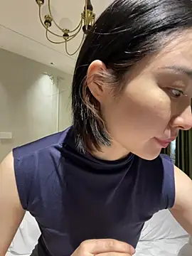 Y2Luvk online show from February 20, 6:59 am