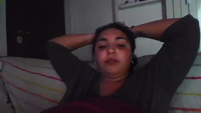 Snapshot of LadySophia03 chatting on October 13, 3:25 pm LadySophia03 online show from October 13, 3:25 pm