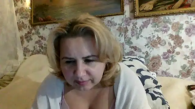 LustyyX online show from February 11, 6:42 pm