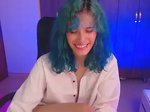 Snapshot of LITTLENAMI_ chatting on October 14, 2:03 am LITTLENAMI  online show from October 14, 2:03 am