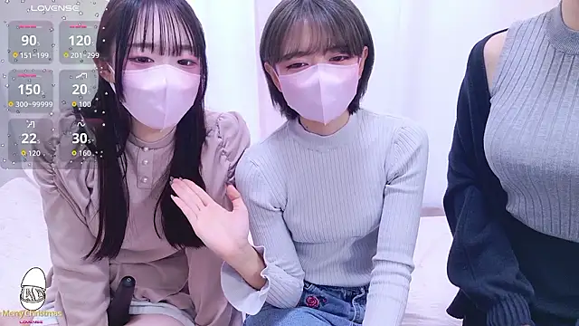 Azusa DoMybest online show from November 1, 7:01 am