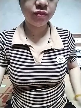 Mie rose online show from March 17, 2:10 pm