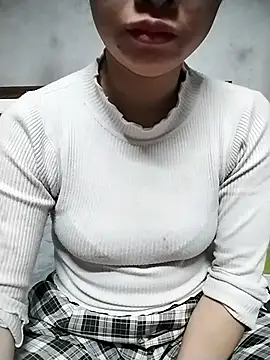 Mie rose online show from December 16, 7:58 am