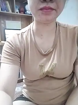 Mie rose online show from March 23, 1:50 pm