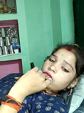Snapshot of Sapna_Love143 chatting on October 14, 4:48 am Sapna Love143 online show from October 14, 4:48 am