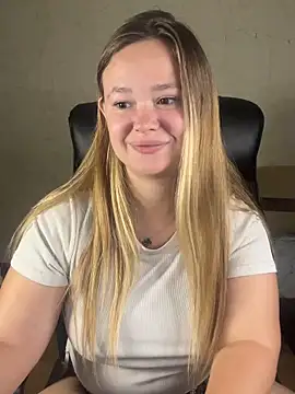 CaramelleSugar  online show from October 12, 4:31 pm