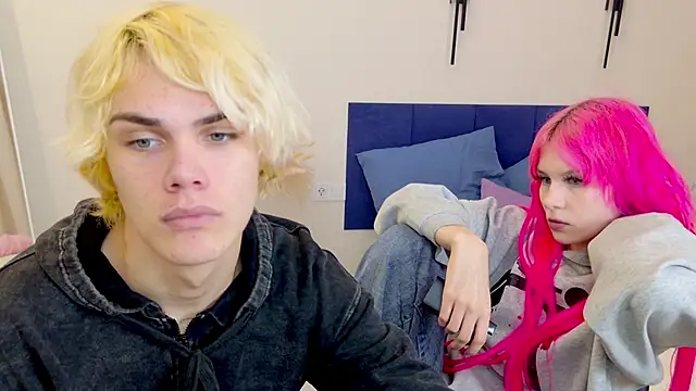 Bonnie And C1yde online show from October 7, 5:39 pm