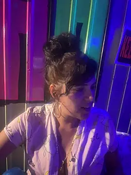 intoxicated13 online show from April 13, 9:10 am