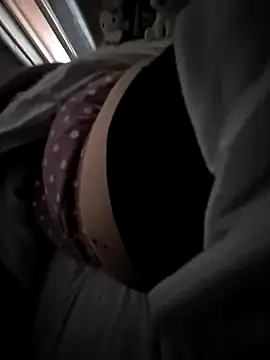 Monella52 online show from February 17, 9:52 am