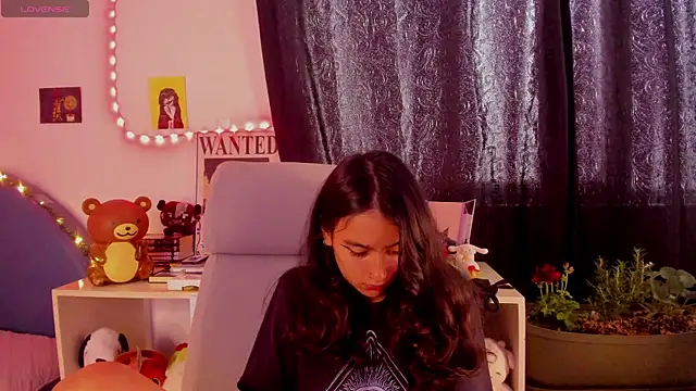 Snapshot of namiiwhite chatting on September 28, 4:34 pm namiiwhite online show from September 28, 4:34 pm