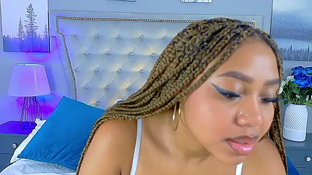 AngelaRoberts online show from February 10, 5:32 am