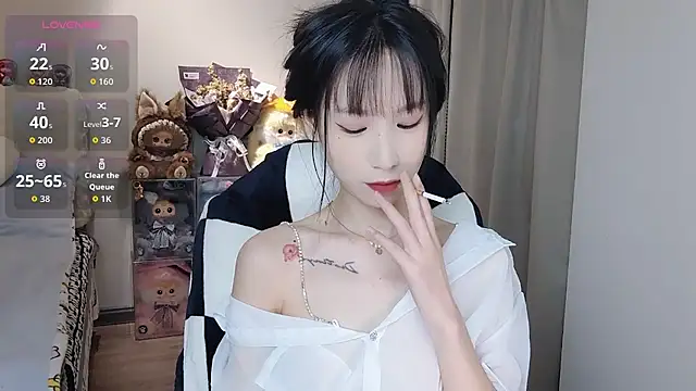 M-OTT  online show from February 9, 1:24 pm