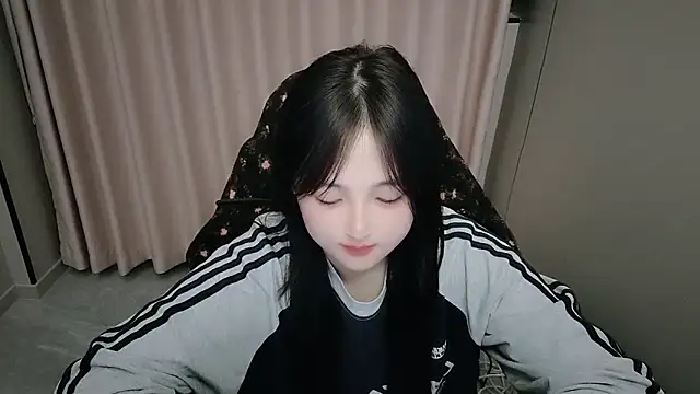 xxz98 online show from April 8, 1:13 pm