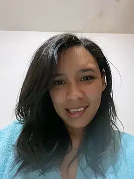 Snapshot of Esmeraldagh_ chatting on September 14, 2:59 pm Esmeraldagh online show from September 14, 2:59 pm