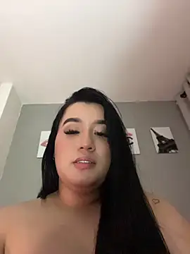 Aliciawhitee online show from April 27, 4:31 am