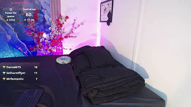 Valkiria 09 online show from December 19, 3:32 am