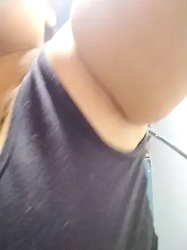 yelezia online show from September 22, 11:58 pm