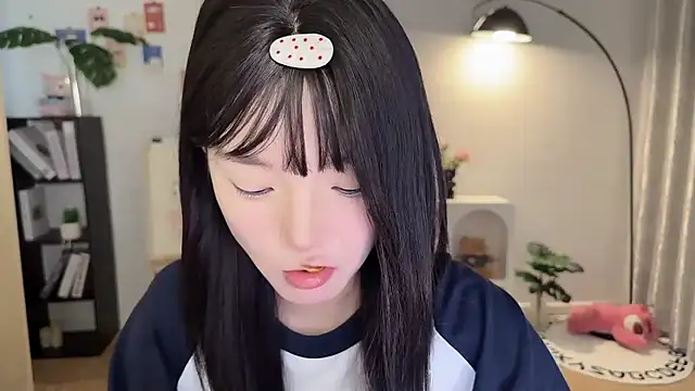 Momo-xx online show from September 28, 12:28 am